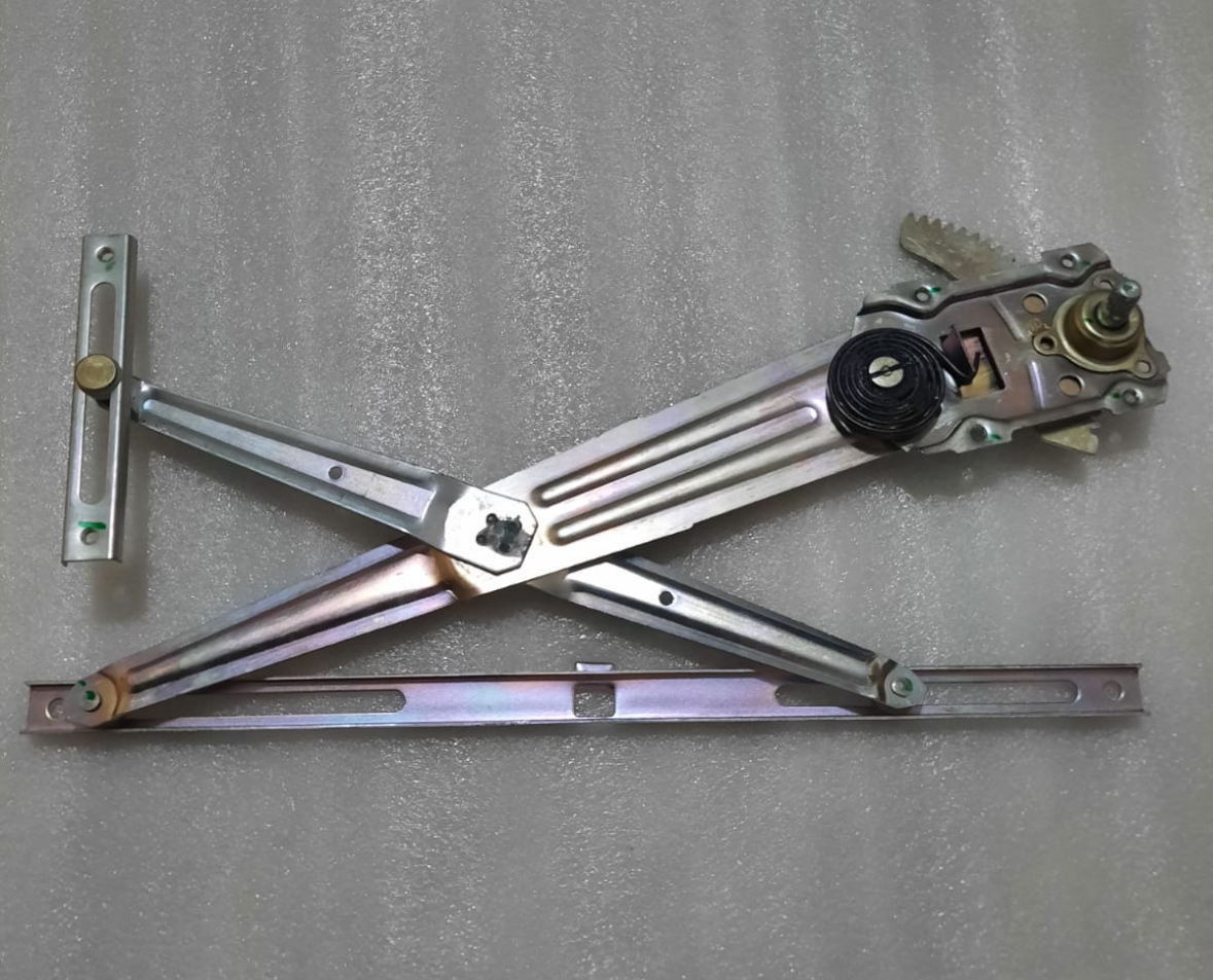 ALZAVETRO LATO PASSEGGERO